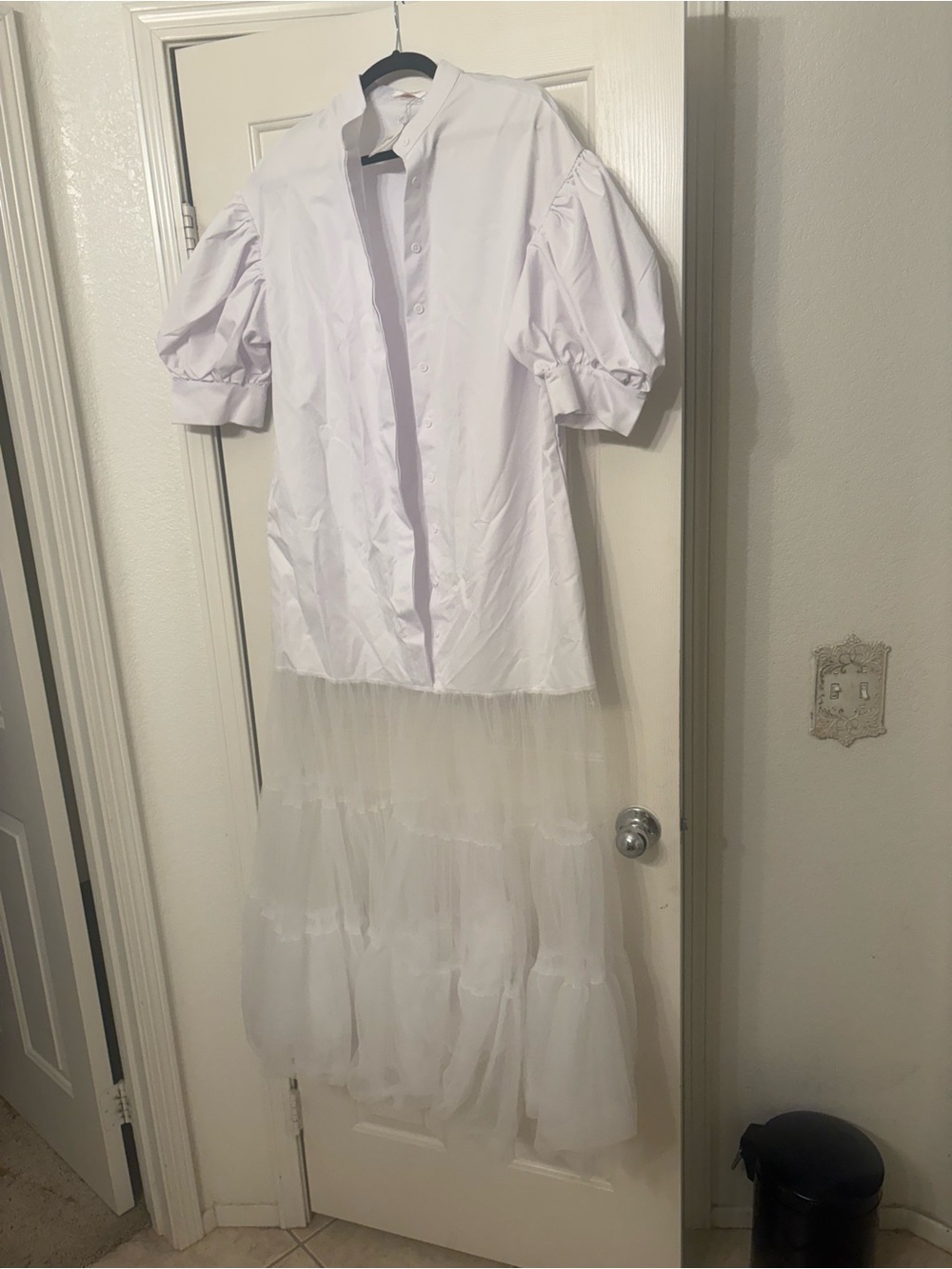 White Puff-Sleeve Tunic Top - Women